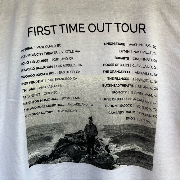 Schitt's Creek Patrick (Noah Reid) Limited Edition Tour Shirt NWOT size MED - Picture 7 of 11